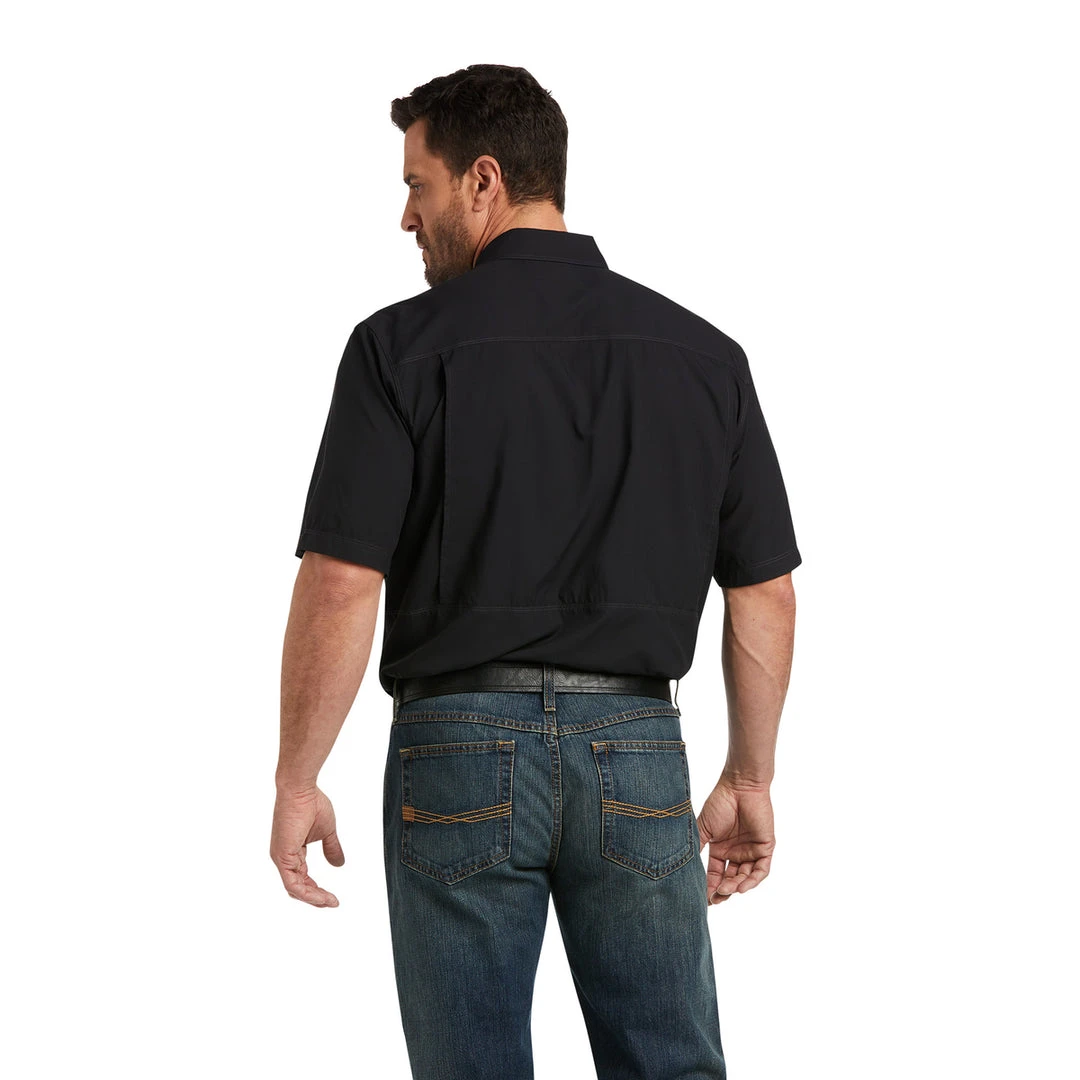 Brand new 🤩 Casual Wear Ariat Men's Ventrek Outbound Short Sleeve Shirt 🔔 4 Casual Wear Ariat Men's Ventrek Outbound Short Sleeve Shirt